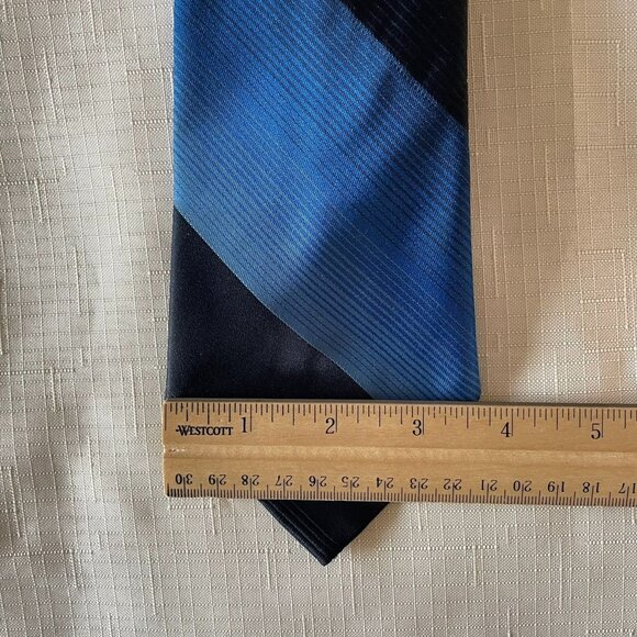 Vintage 1950s-1960s Fashion Craft Terylene Polyester Blue Striped Tie - Picture 3 of 5